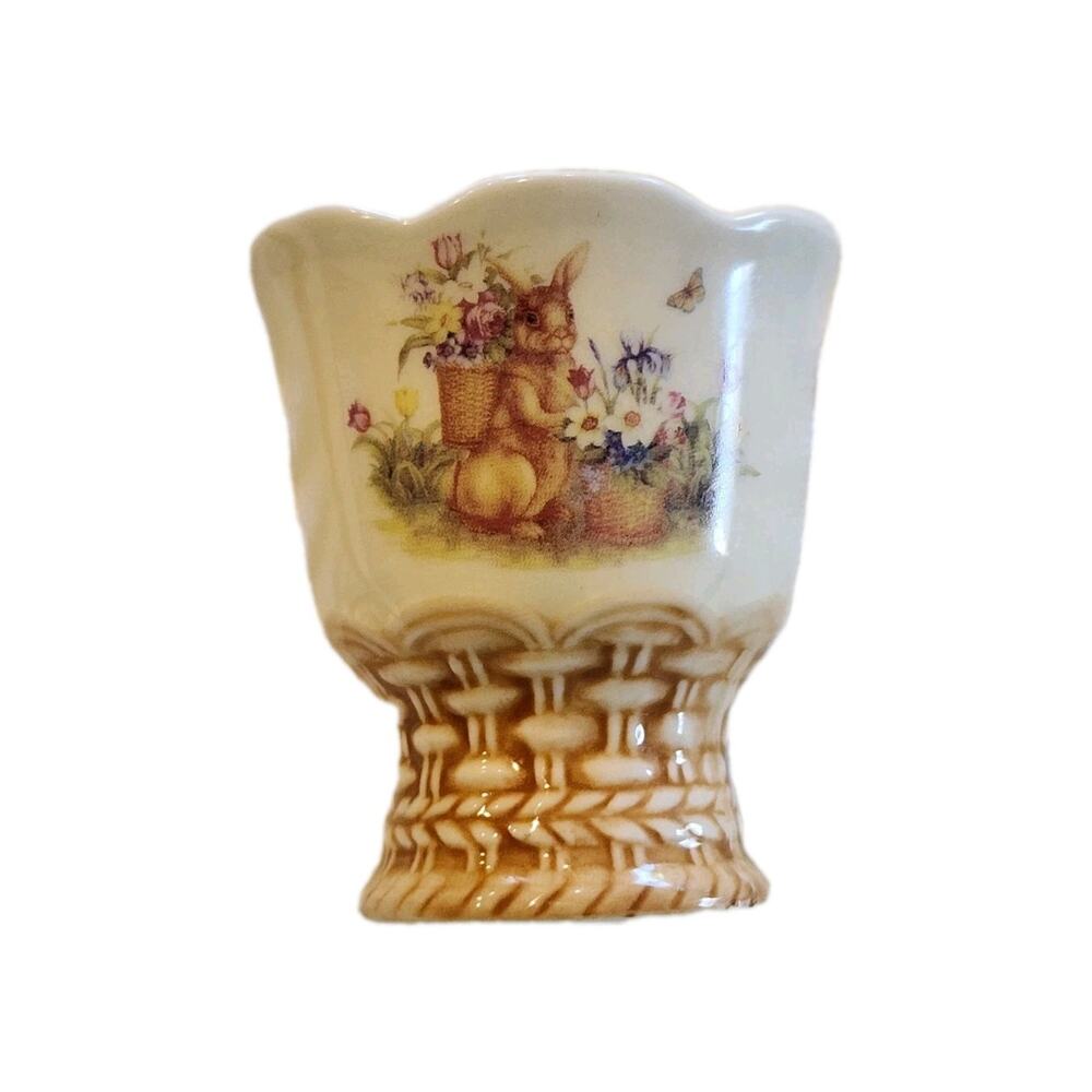 Easter Treasures Single Rabbit Bunny Egg Cup 2" Cracker Barrel Spring Table